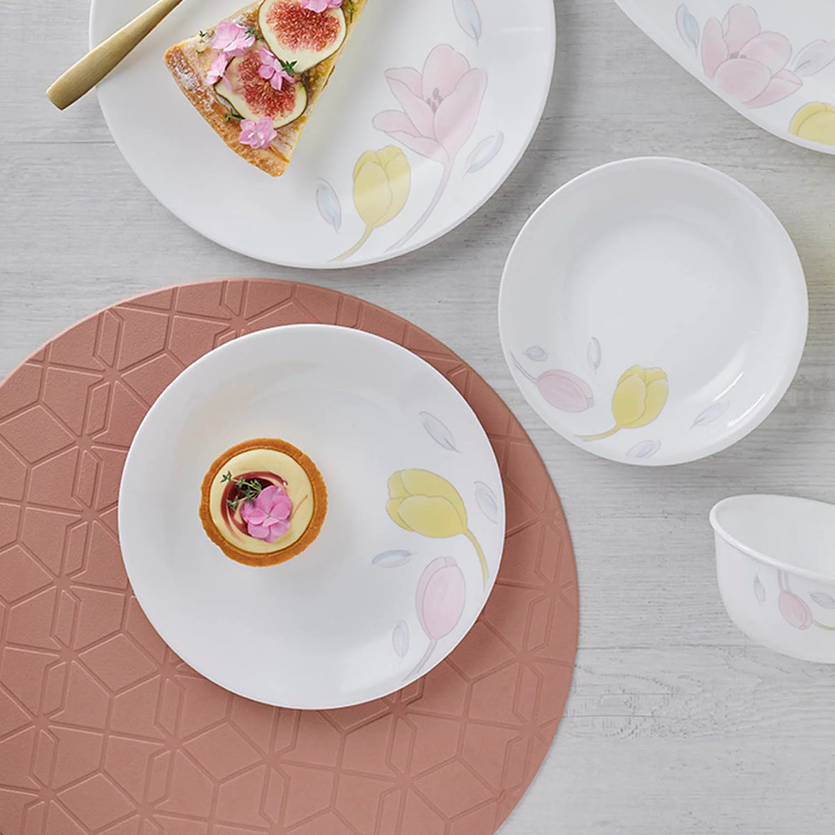 Corelle Elegance 40-Piece Dinnerware Set Price in Pakistan | Service for 6